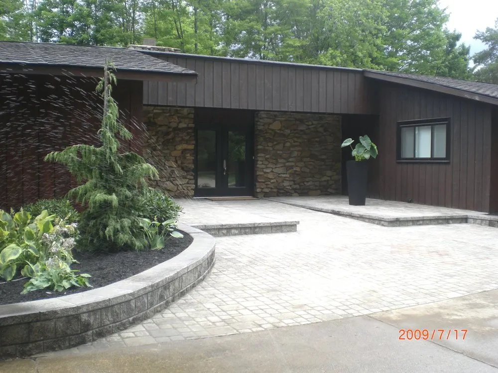 Trusted garden landscaping for residential properties across Medina, OH - Nature's Lawn-N-Shrub Care