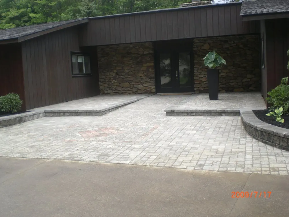 Custom lawn mowing service experts serving Medina, OH - Nature's Lawn-N-Shrub Care