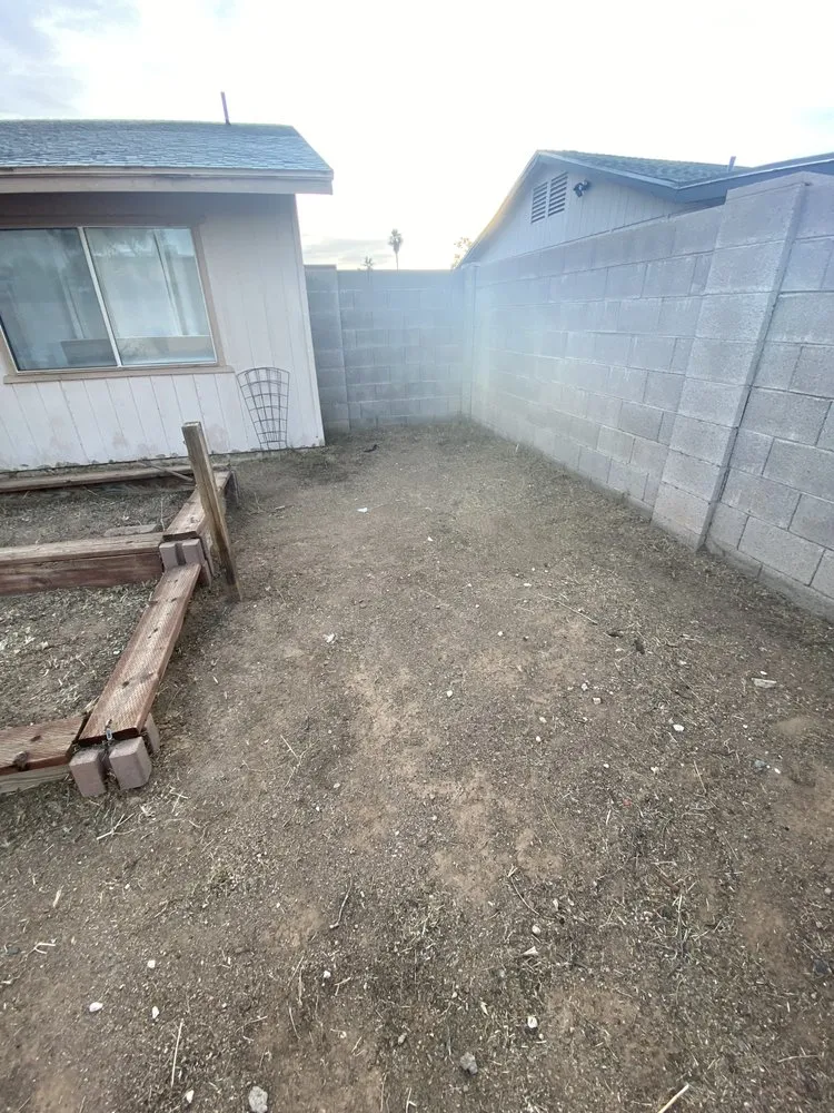 Custom lawn care service near you in Phoenix, AZ by Nature’s Oasis Landscaping