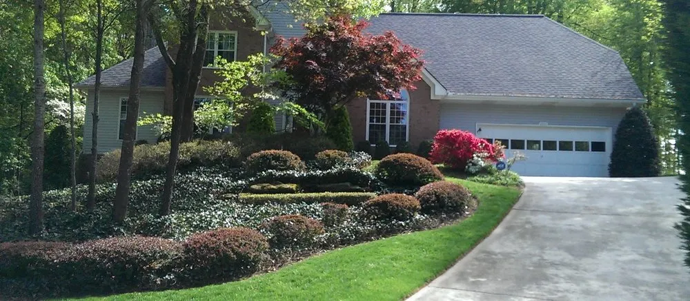 Top-rated garden landscaping in Snellville, GA by Nature's Own Landscape Solutions