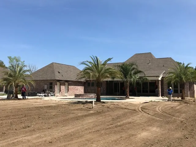 Expert garden landscaping experts serving Baton Rouge, LA - Nature's Own Nursery