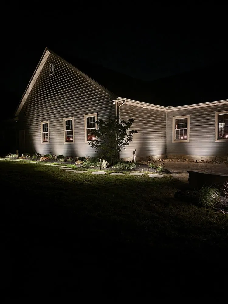 Trusted yard cleanup service experts serving Springfield, OH - Natures Own