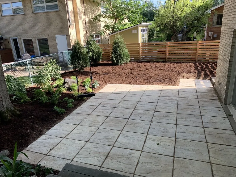 Custom residential landscaping experts serving Evanston, IL - Nature's Path Landscaping