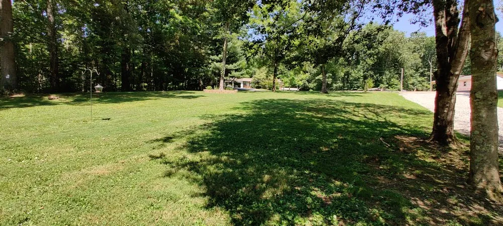 Expert garden landscaping in Knoxville, TN by Nature's Path Lawn Care