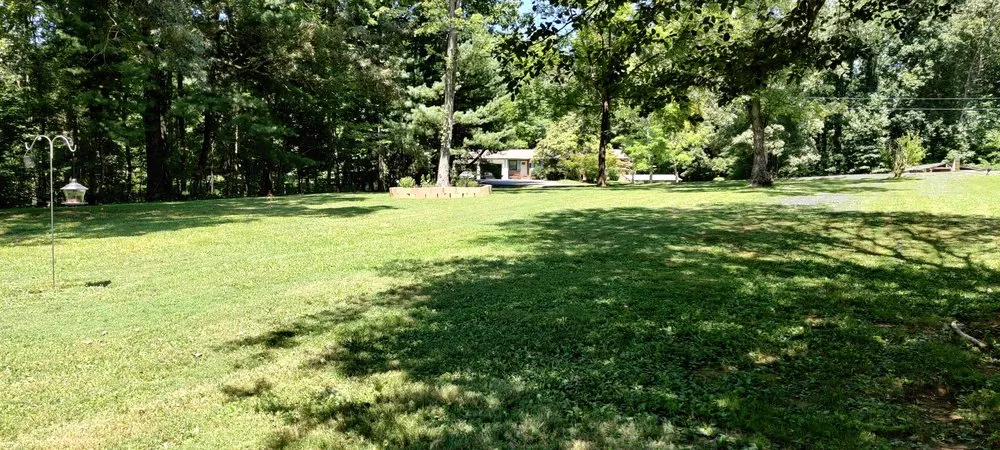 Trusted garden landscaping experts serving Knoxville, TN - Nature's Path Lawn Care