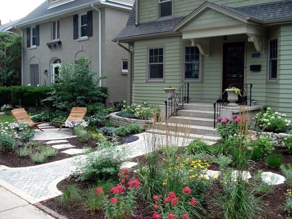 Trusted yard maintenance near you in Evanston, IL by Nature's Perspective Landscaping