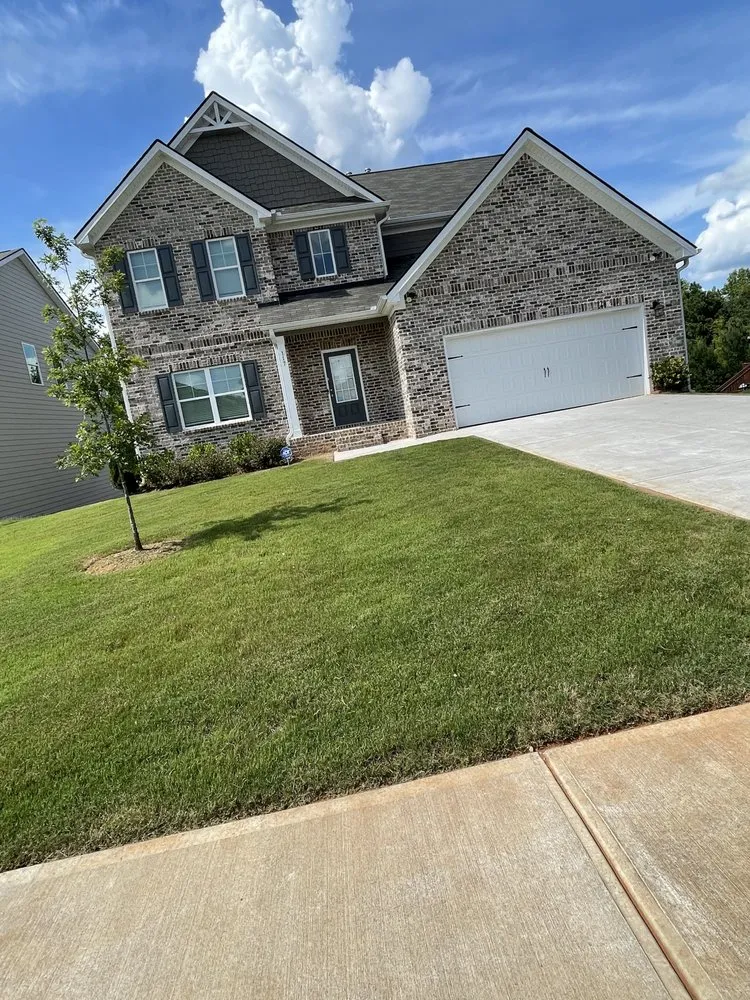 Top-rated residential landscaping in McDonough, GA - Nature’s Pointe Landscaping