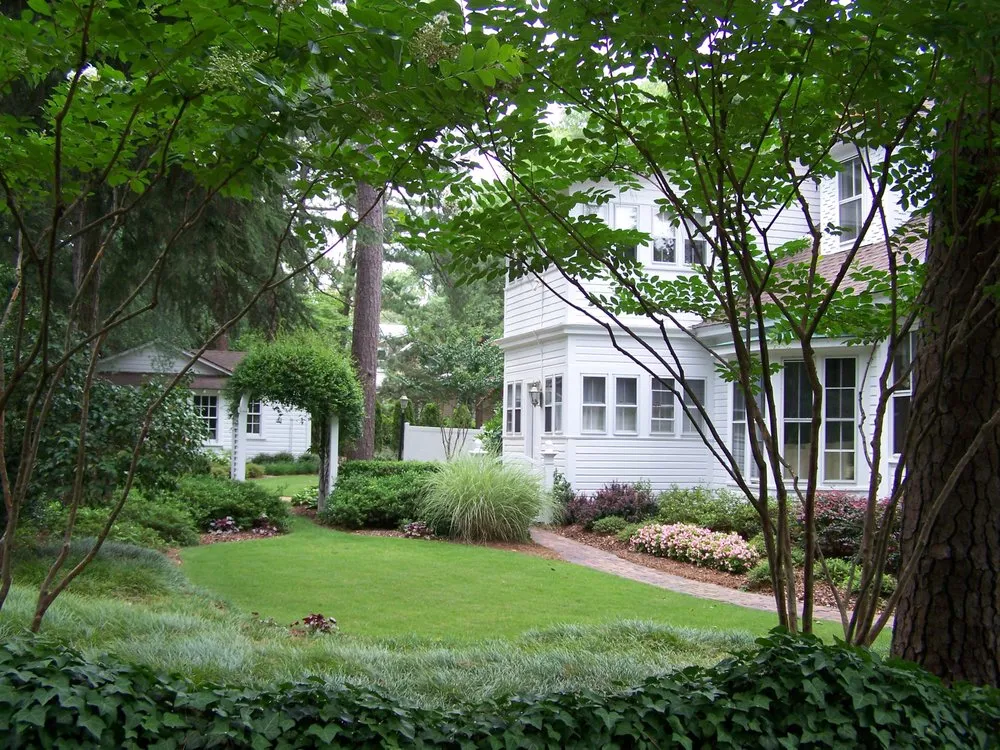 Affordable outdoor landscaping experts serving Chapel Hill, NC - Nature's Select®