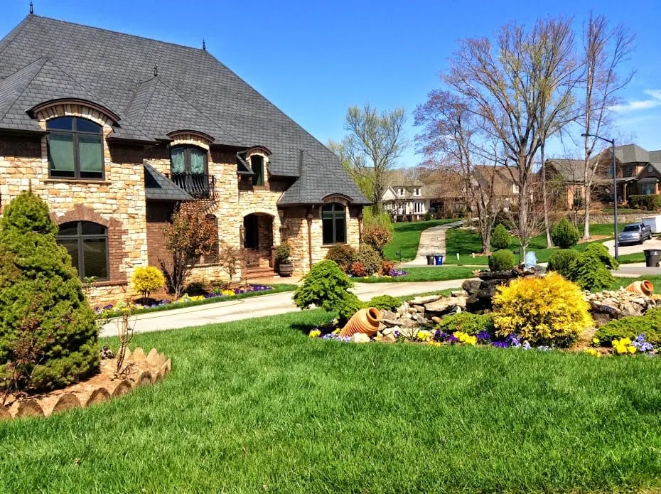 Reliable garden landscaping for beautiful yards across Winston-salem, NC - Nature's Select®