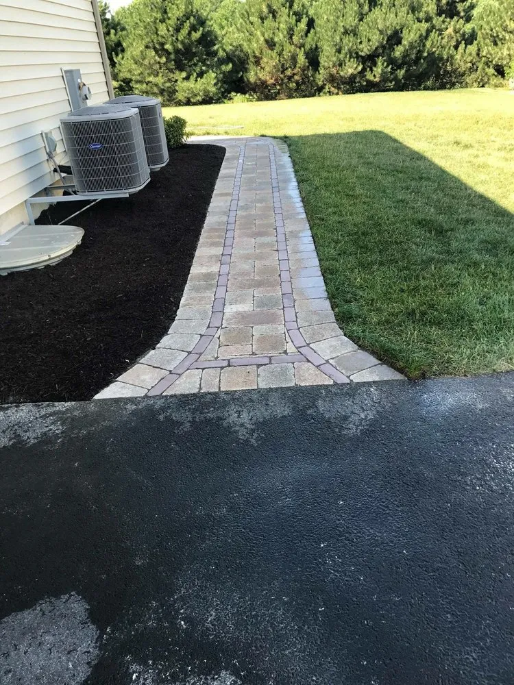 Professional landscaping services in Aurora, IL by Nature’s Touch Landscaping