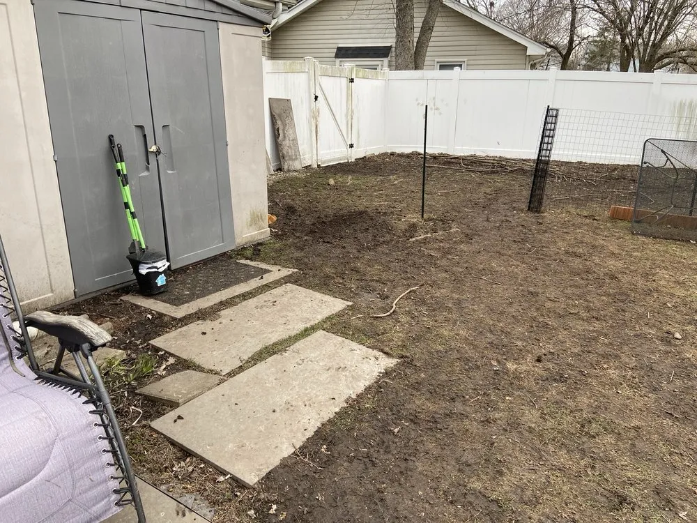 Top-rated lawn mowing service in Aurora, IL by Nature’s Touch Landscaping