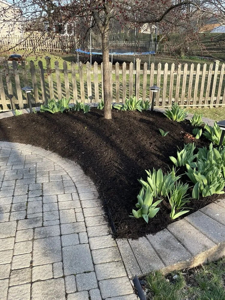 Top-rated residential landscaping for homes in Aurora, IL by Nature’s Touch Landscaping