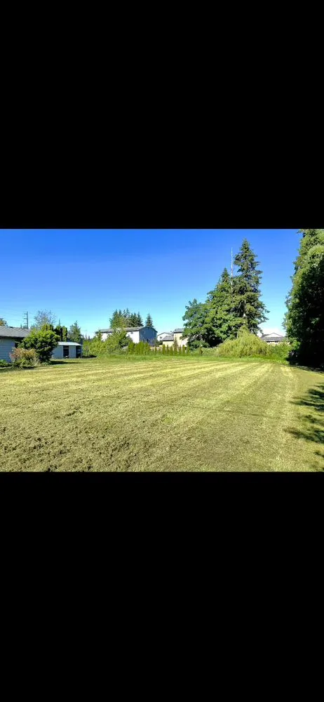 Affordable yard cleanup service with custom design across Granite Falls, WA - Nature’s Touch Landscaping