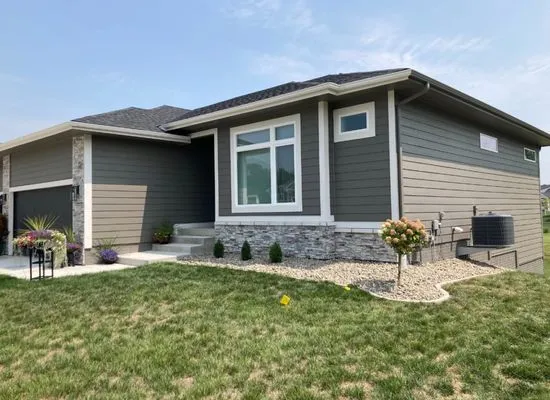 Nature's Touch Landscaping Logo