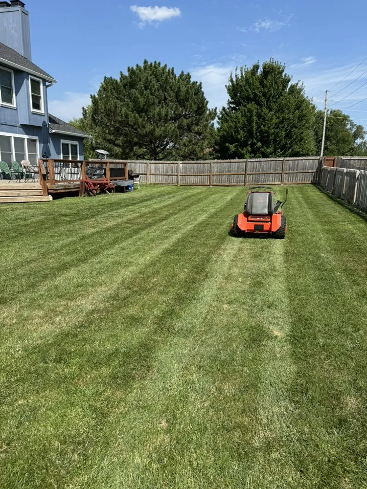 Local yard cleanup service in Lee's Summit, MO by Nature’s Touch Lawn & Landscape