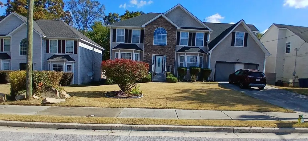 Top-rated residential landscaping in Fayetteville, GA - Natures Touch Lawn Service