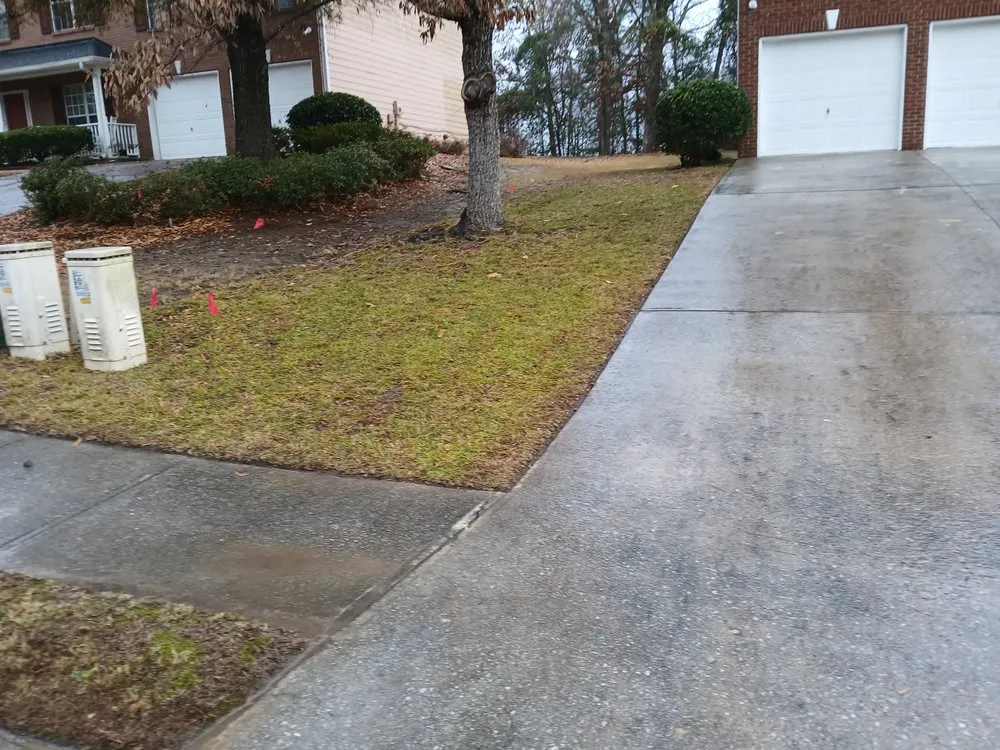 Local garden landscaping in Fayetteville, GA - Natures Touch Lawn Service