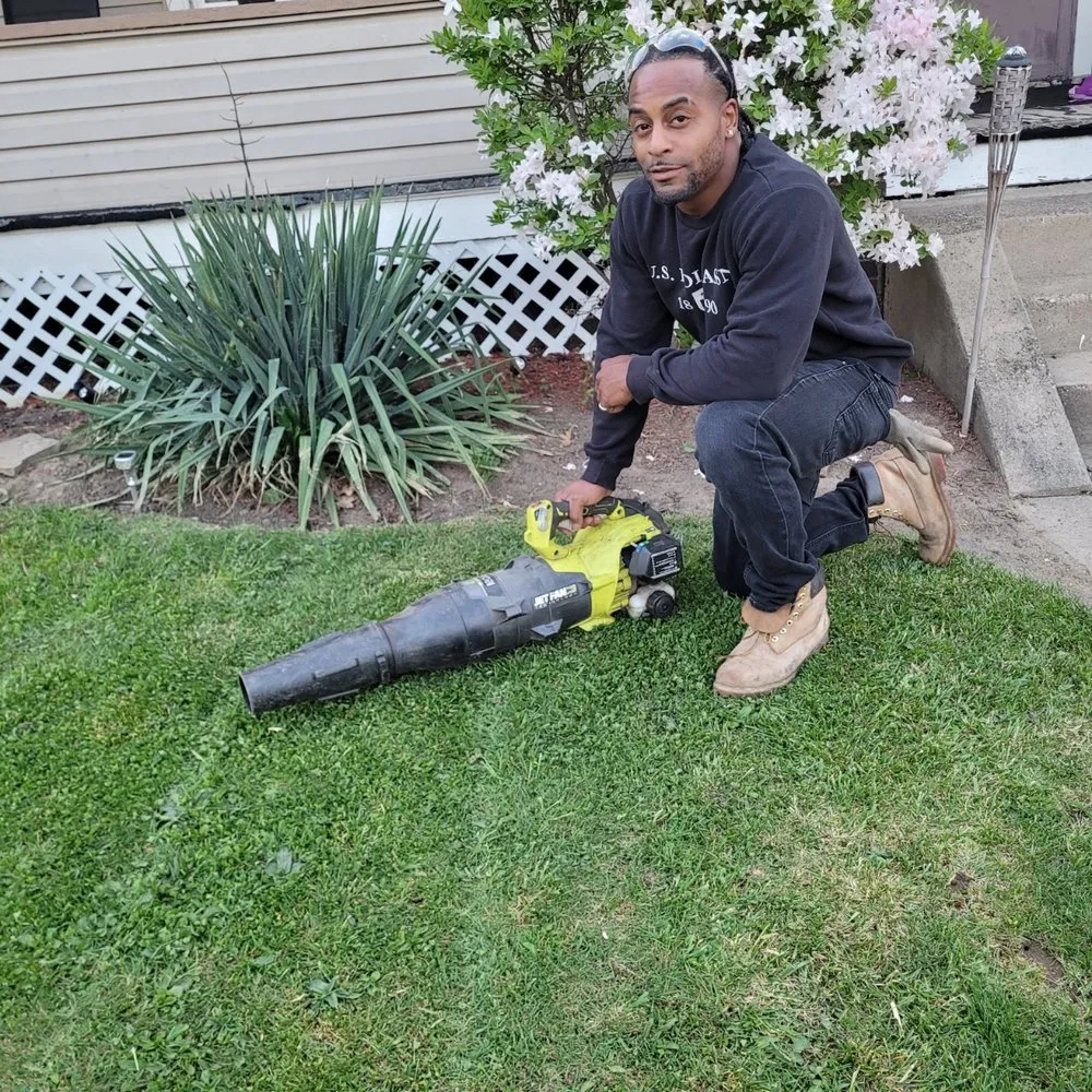 Custom garden landscaping in Canton, OH - Natures Trim