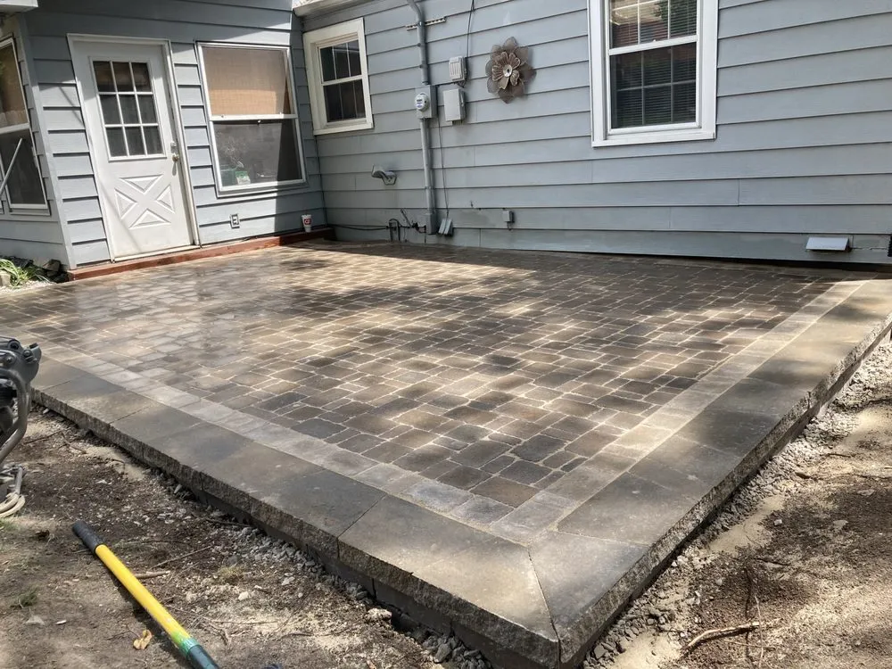 Affordable yard maintenance experts serving Kansas City, MO - Natures View