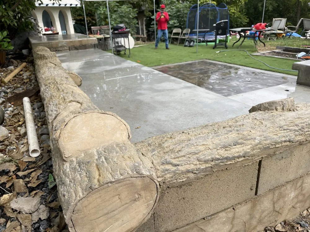 Custom outdoor landscaping in Kansas City, MO by Natures View