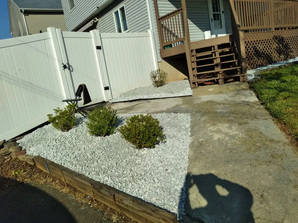 Expert lawn care service experts serving Manville, NJ - Natures View Lawn Care