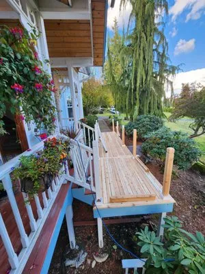 Natures Way Landscaping Logo