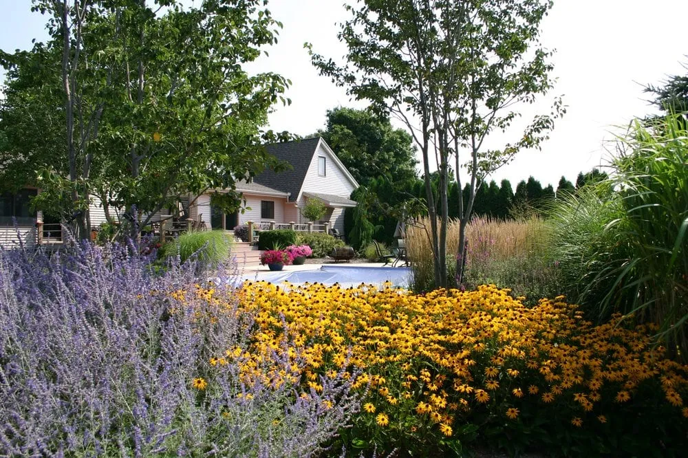Reliable lawn care service experts serving Stevensville, MI - Nature's Way Landscaping