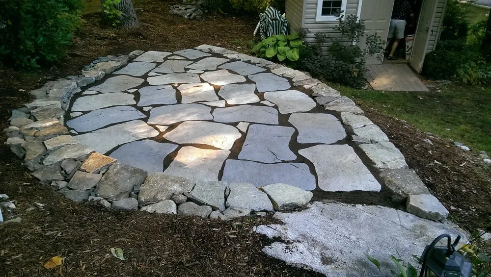 Top-rated lawn care service in Andover, CT by Naturescape