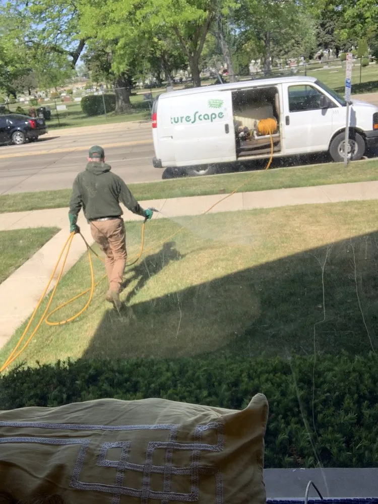 Reliable landscape design experts serving Lombard, IL - Naturescape