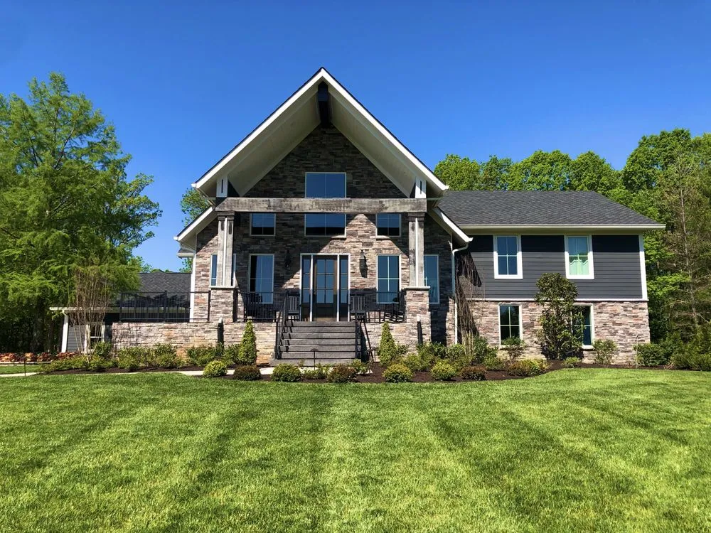 Trusted garden landscaping with custom design in Murfreesboro, TN by NaturEscape