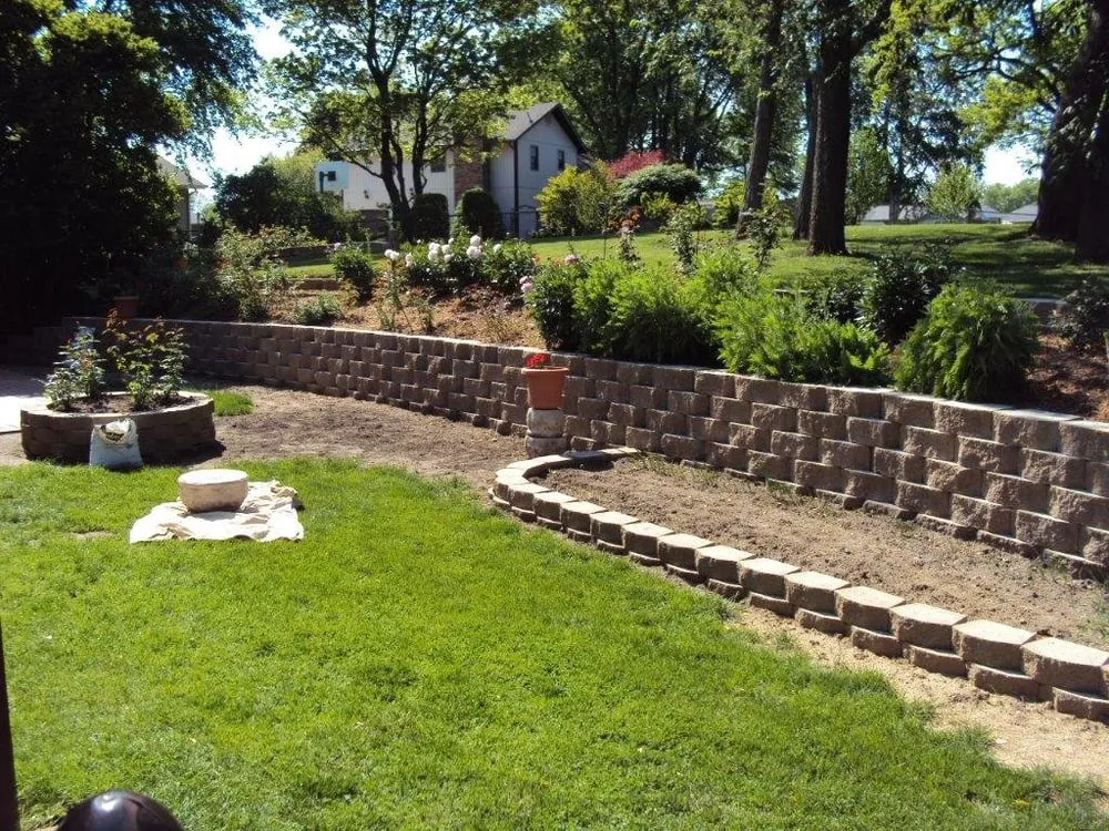 Expert residential landscaping for beautiful yards across Elkhart, IN - NatureScape Services, Inc.