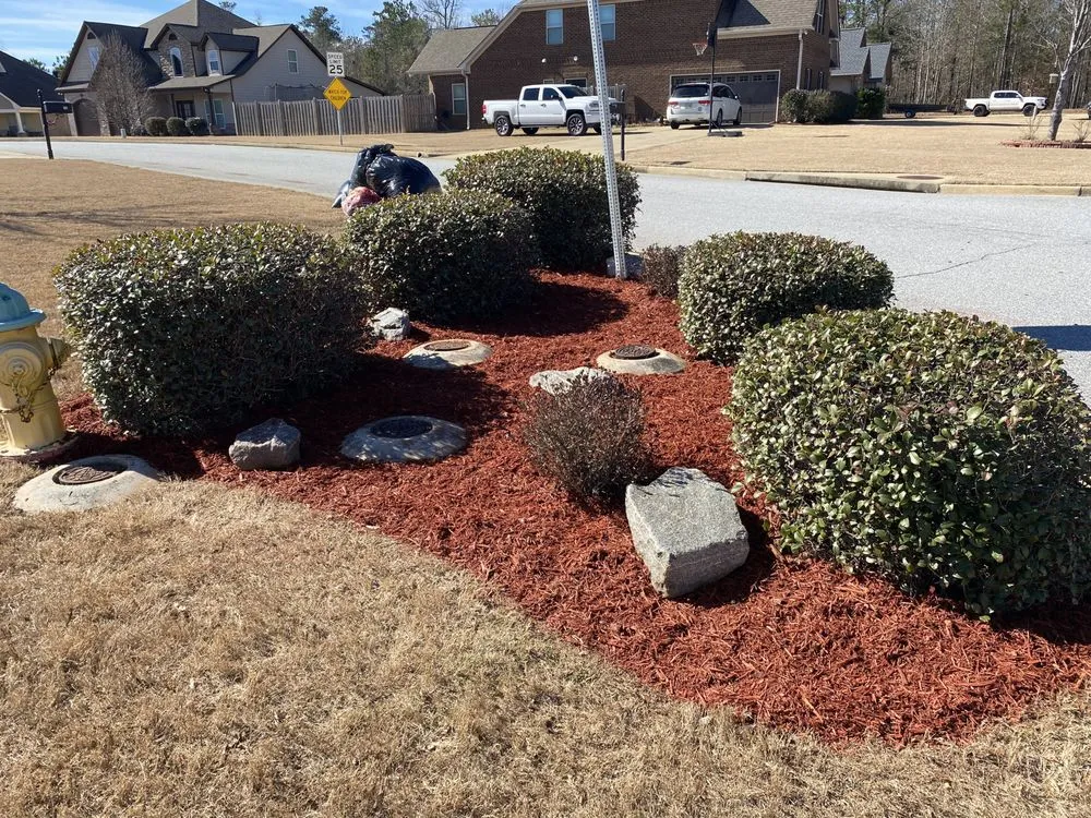 Trusted garden landscaping experts serving Columbus, GA - Naturescapes Lawn Care