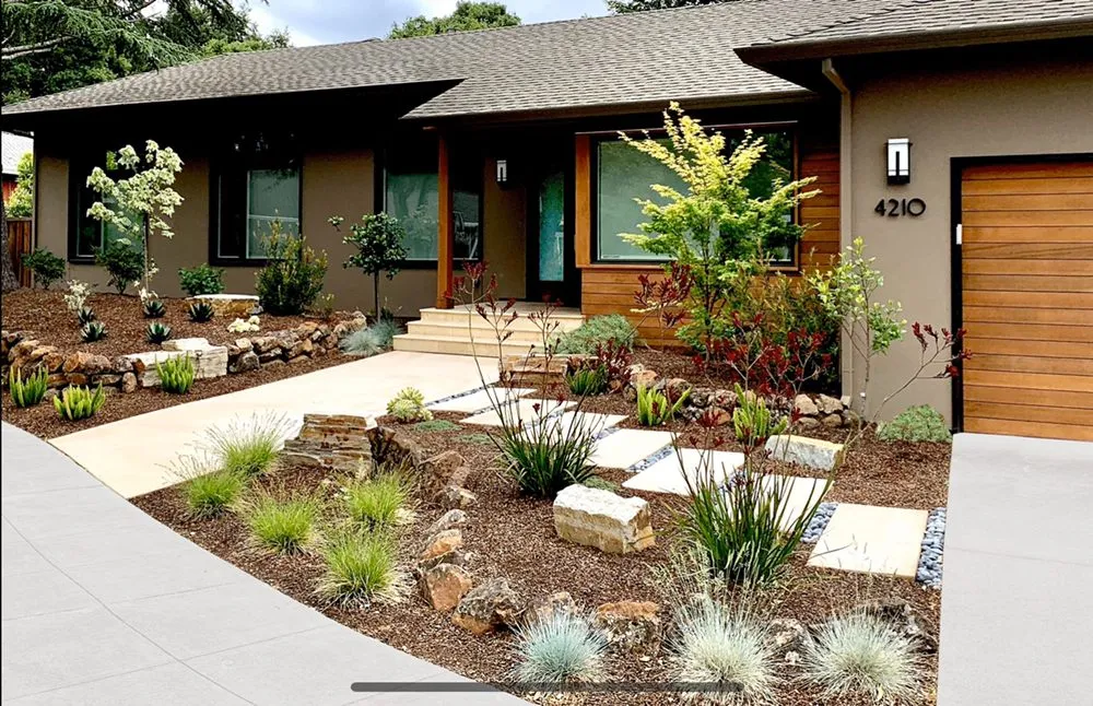 Affordable residential landscaping for homes in Palo Alto, CA by NatureWalk Landscapes
