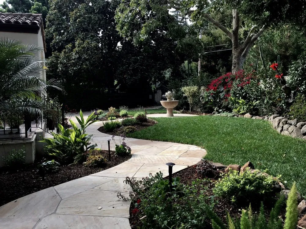 Trusted lawn mowing service experts serving Palo Alto, CA - NatureWalk Landscapes