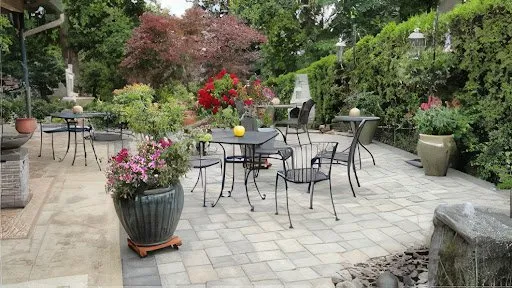Expert outdoor landscaping for beautiful yards across Sherwood, OR - Natureworks Landscaping & Design of SW Portland
