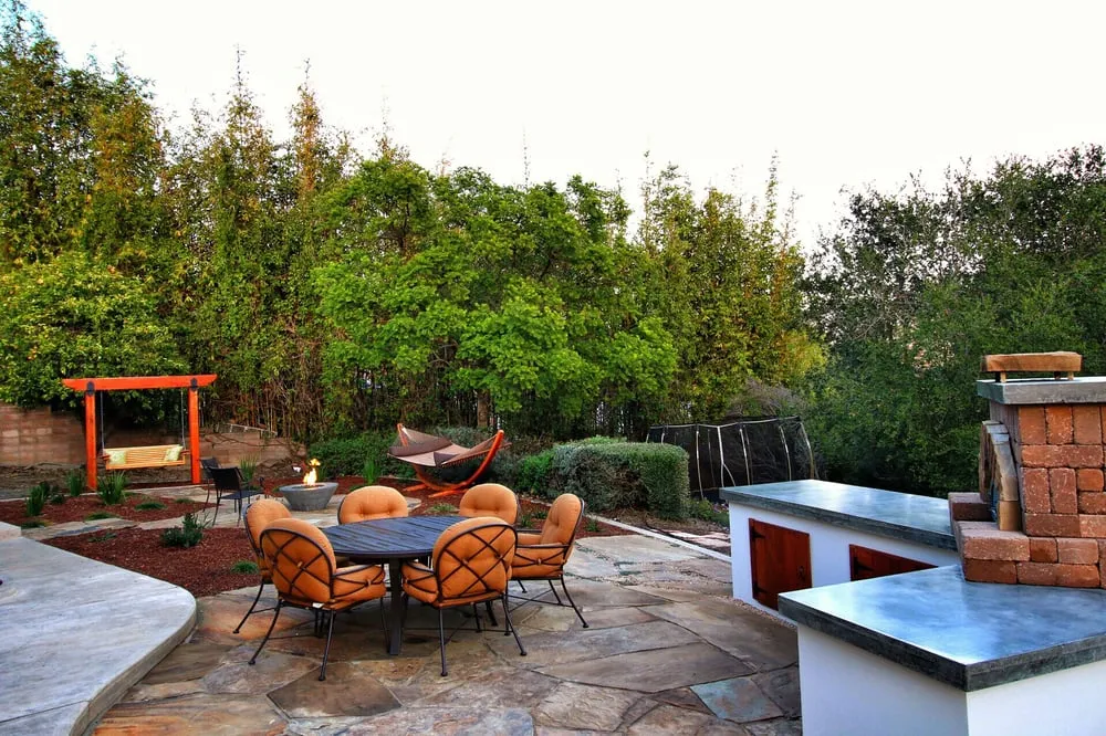 Reliable lawn care service in Petaluma, CA by Naturis Design