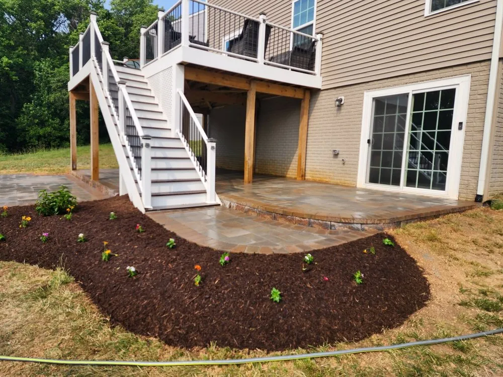 Top-rated yard cleanup service for beautiful yards across Shady Side, MD - Navarro Professional Landscaping