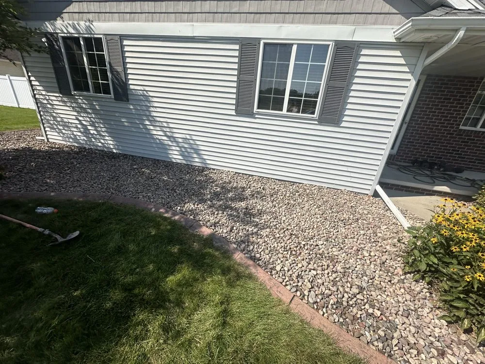 Trusted garden landscaping for beautiful yards in Appleton, WI by Navas Landscaping