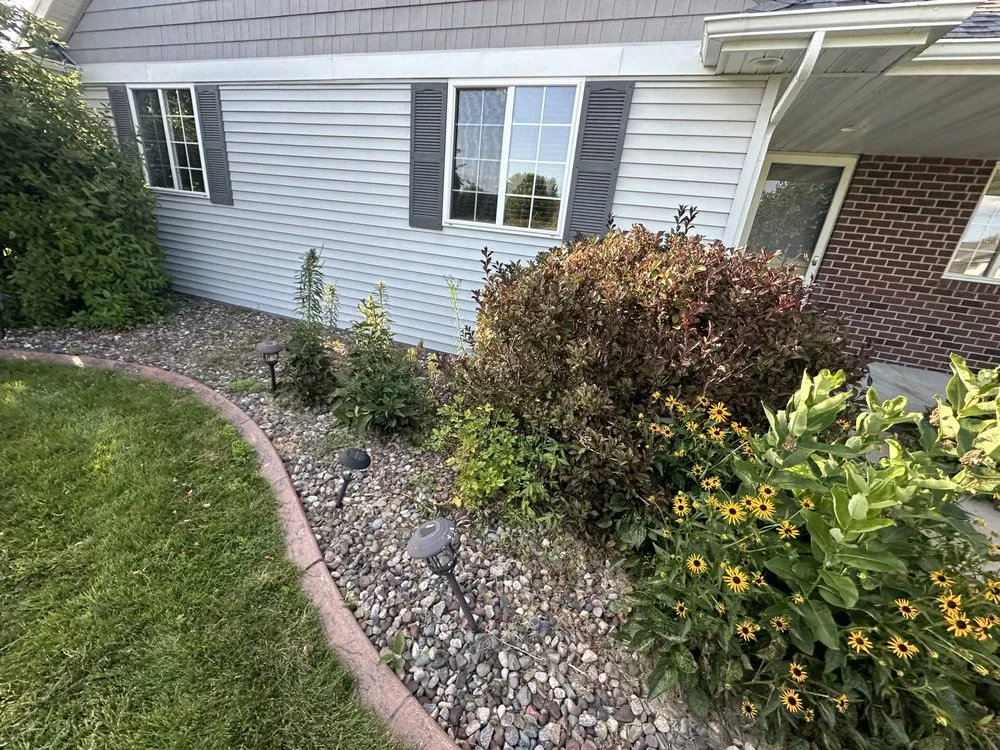 Top-rated yard maintenance for residential properties across Appleton, WI - Navas Landscaping