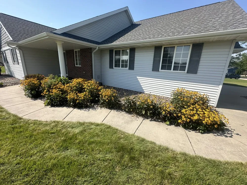 Affordable garden landscaping near you in Appleton, WI by Navas Landscaping