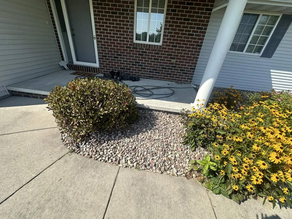 Professional lawn care service for beautiful yards across Appleton, WI - Navas Landscaping