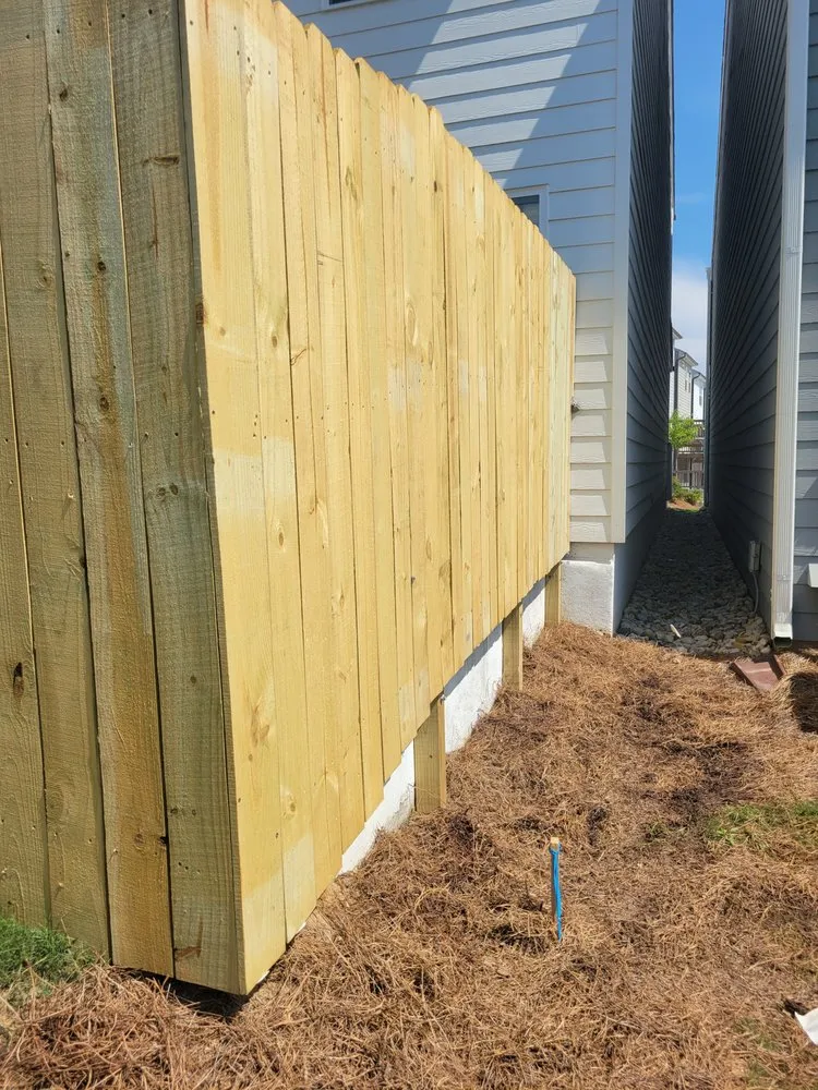 Professional yard cleanup service in Cumming, GA by Nava's Landscaping