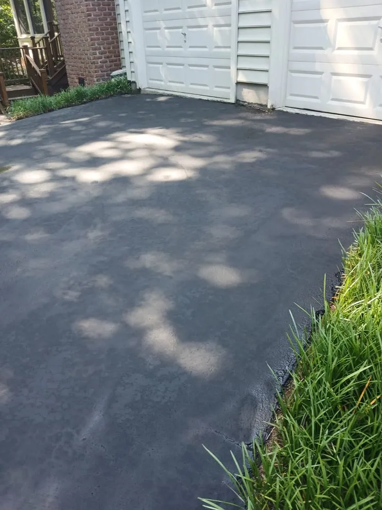 Reliable landscape installation for residential properties in Brooklyn Park, MD by Navas Services