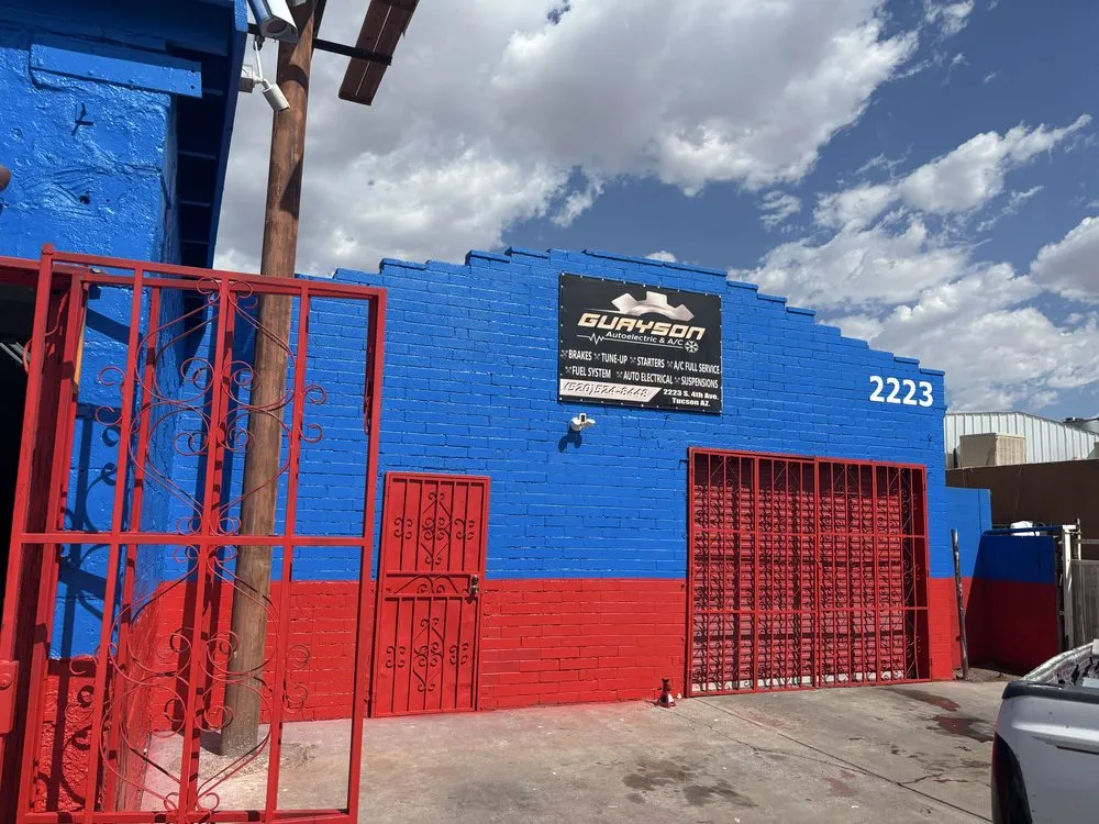 Local yard cleanup service with custom design in Tucson, AZ by Navi Land