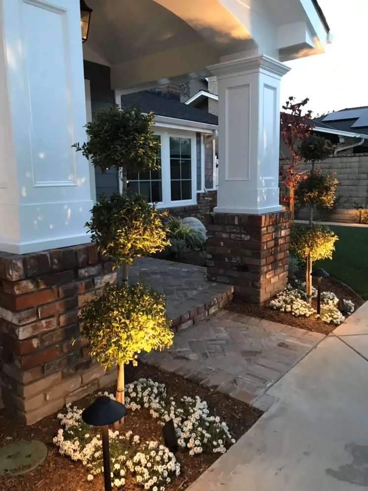 Affordable garden landscaping in Lawndale, CA by Navlan's Landscape