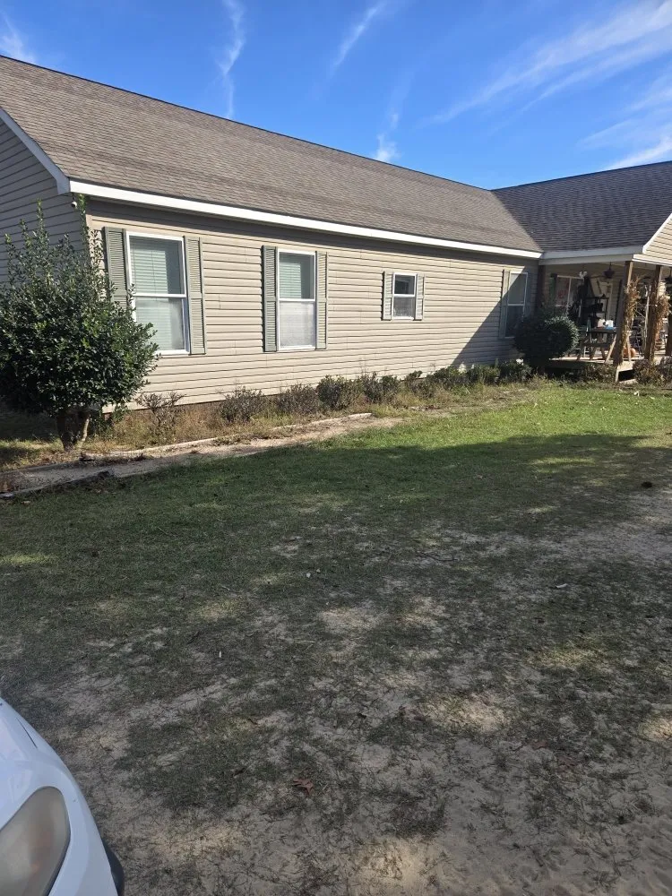 Local yard maintenance in Matthews, NC by Naylors Lawn Care And More