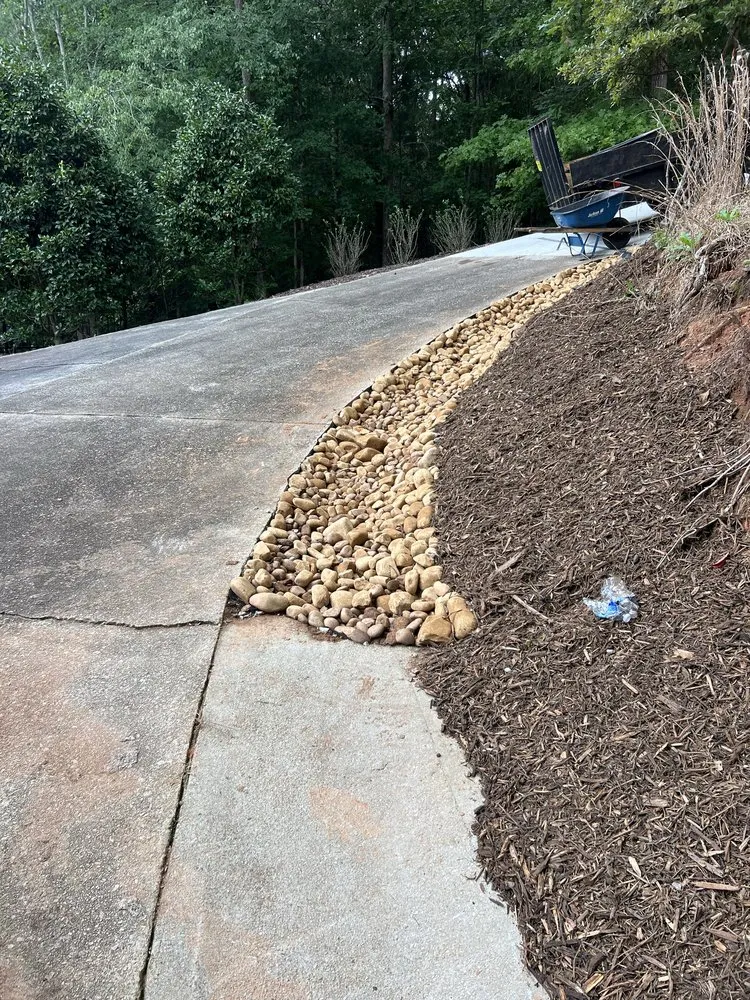 Reliable outdoor landscaping experts serving Norcross, GA - Naz Landscaping