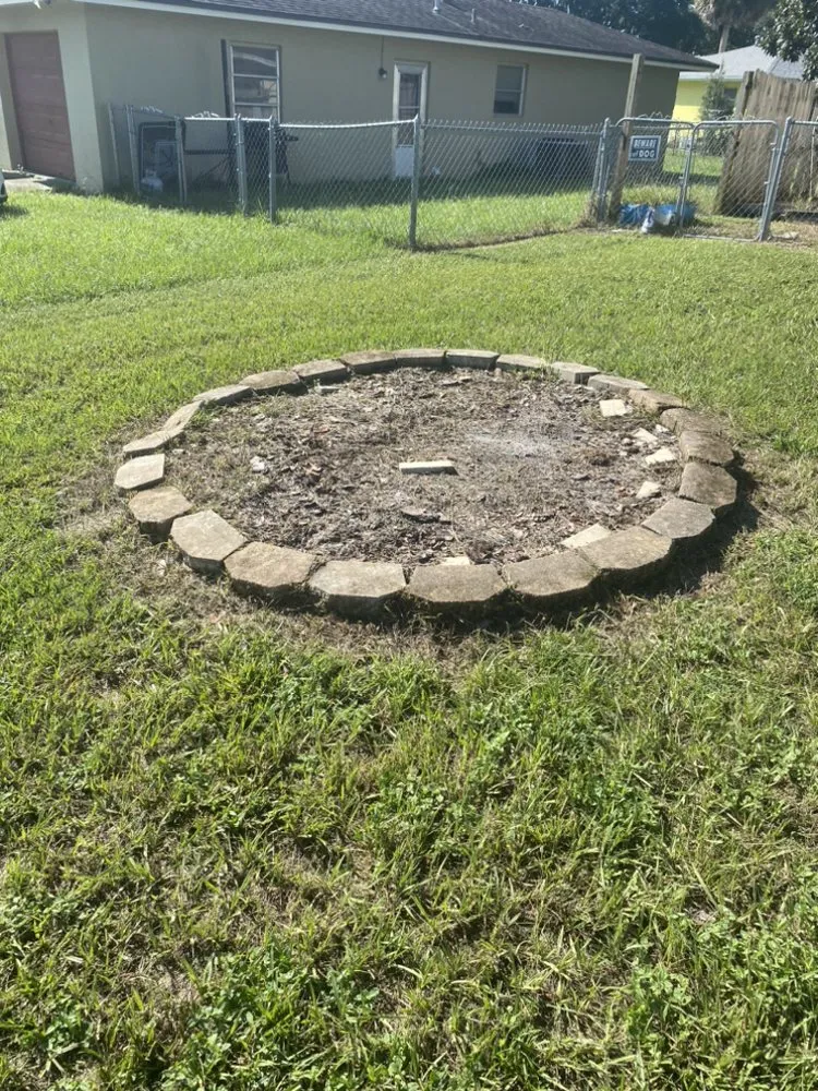 Custom yard cleanup service experts serving Sanford, FL - Nazareth landscaping