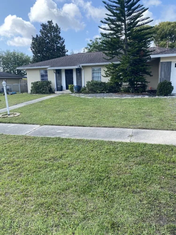 Local garden landscaping for beautiful yards in Sanford, FL by Nazareth landscaping