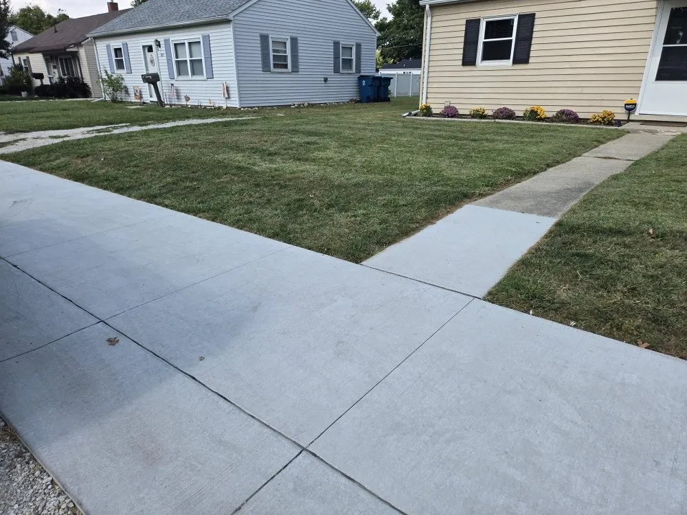 Expert outdoor landscaping in Toledo, OH by NB Landscaping